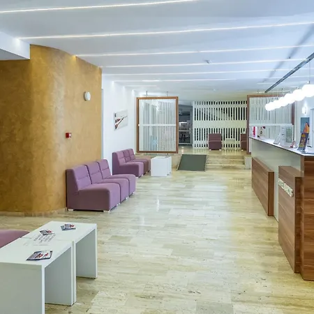 Отель Safir Blue 3*
