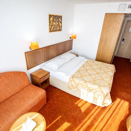 호텔 Safir Blue 새턴