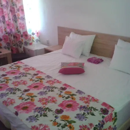 Safir Blue 3* Saturn