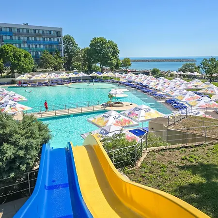 Отель Safir Blue 3*