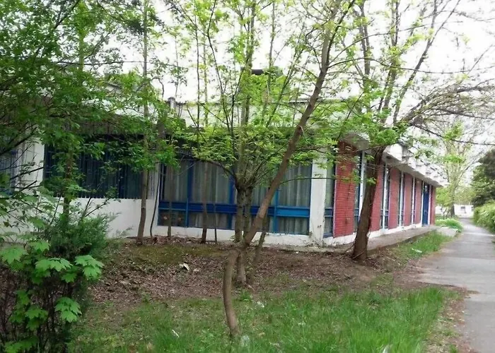 Safir Blue Szálloda Saturn